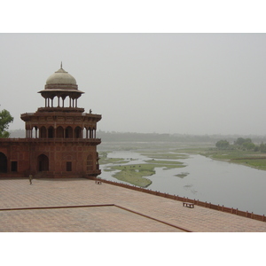 Picture India Agra 2003-05 51 - Car Agra