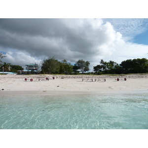 Picture New Caledonia Lifou Chateaubriant bay 2010-05 10 - Road Chateaubriant bay