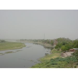 Picture India Agra 2003-05 33 - Road Agra