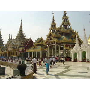 Picture Myanmar Yangon Shwedagon Pagoda 2005-01 6 - Views Shwedagon Pagoda