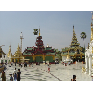 Picture Myanmar Yangon Shwedagon Pagoda 2005-01 39 - Sight Shwedagon Pagoda