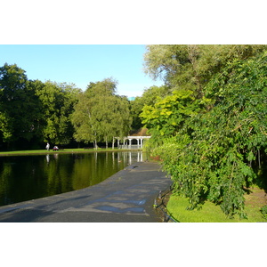 Picture Ireland Dublin St. Stephen's Green 2008-09 45 - Flight St. Stephen's Green