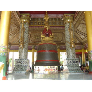 Picture Myanmar Yangon Shwedagon Pagoda 2005-01 13 - Tourist Places Shwedagon Pagoda