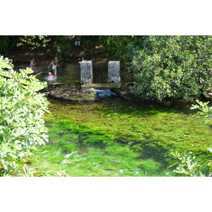 Picture France Fontaine-de-Vaucluse 2017-08 22 - Tourist Attraction Fontaine-de-Vaucluse