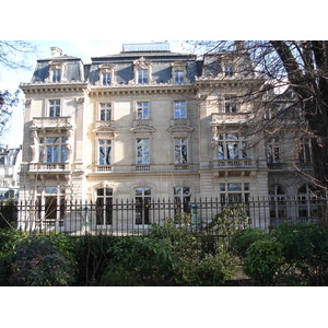 Picture France Paris Monceau Garden 2006-03 9 - View Monceau Garden