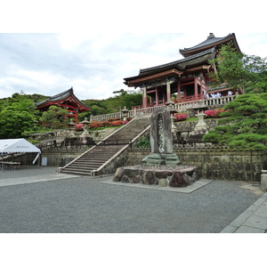 Picture Japan Kyoto Kiyomizu Dera Temple 2010-06 26 - Perspective Kiyomizu Dera Temple