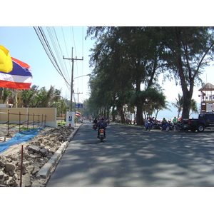 Picture Thailand Phuket Patong Beach Road 2005-12 13 - Photographer Beach Road