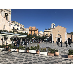 Picture Italy Sicily Taormina 2020-02 28 - Store Taormina