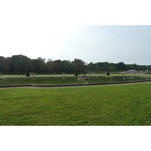 Picture France Vaux Le Vicomte Castle Vaux Le Vicomte Gardens 2010-09 23 - Tourist Vaux Le Vicomte Gardens