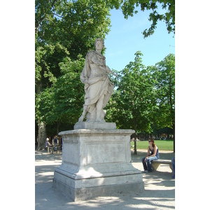 Picture France Paris Garden of Tuileries 2007-05 188 - Discover Garden of Tuileries