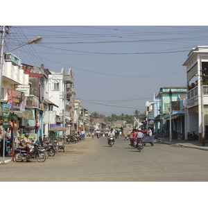 Picture Myanmar Dawei (TAVOY) 2005-01 139 - Tourist Dawei (TAVOY)