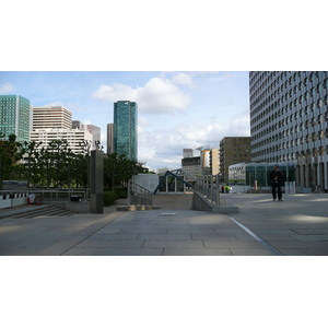 Picture France Paris La Defense 2007-05 86 - Trail La Defense