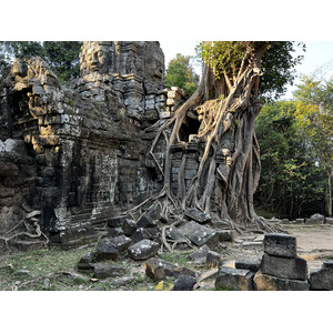 Picture Cambodia Siem Reap Ta Som 2023-01 43 - Perspective Ta Som