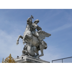 Picture France Paris Garden of Tuileries 2007-05 26 - Photographers Garden of Tuileries