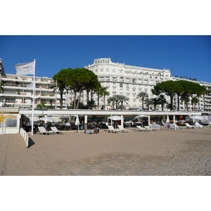 Picture France Cannes Croisette 2007-10 10 - Store Croisette