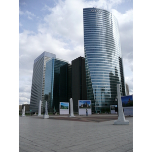 Picture France Paris La Defense 2007-05 6 - Perspective La Defense