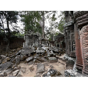 Picture Cambodia Siem Reap Ta Prohm 2023-01 110 - Car Rental Ta Prohm