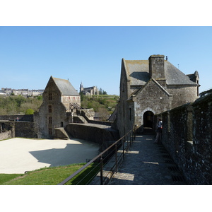 Picture France Fougeres 2010-04 101 - Trail Fougeres