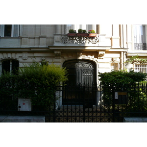 Picture France Paris 8th Arrondissement Rue Rembrandt 2007-09 8 - Discover Rue Rembrandt