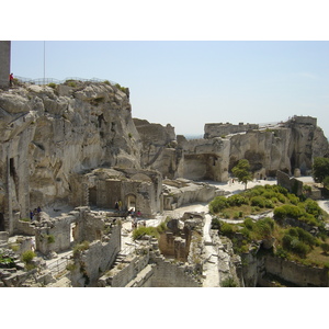 Picture France Baux de Provence 2004-08 11 - Perspective Baux de Provence