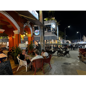 Picture Cambodia Siem Reap Pub Street 2023-01 49 - Photographer Pub Street