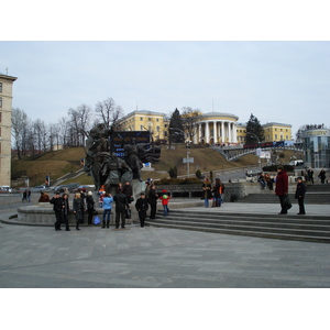 Picture Ukraine Kiev Kreschatyk Street 2007-03 77 - Shopping Mall Kreschatyk Street