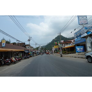 Picture Thailand Ko Chang Island road 2011-02 3 - Photo Island road