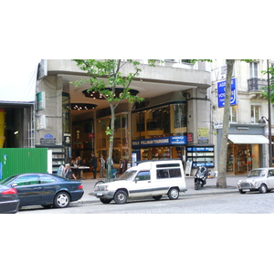 Picture France Paris 8th Arrondissement Rue Tronchet 2007-05 19 - Shopping Mall Rue Tronchet