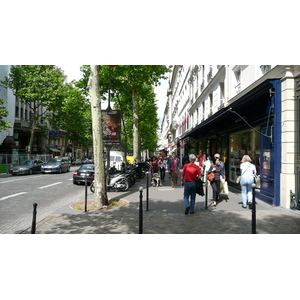 Picture France Paris 8th Arrondissement Rue Tronchet 2007-05 15 - Car Rue Tronchet