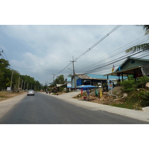 Picture Thailand Ko Chang Island road 2011-02 72 - Car Island road