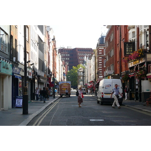 Picture United Kingdom London Wardour Street 2007-09 53 - Car Wardour Street