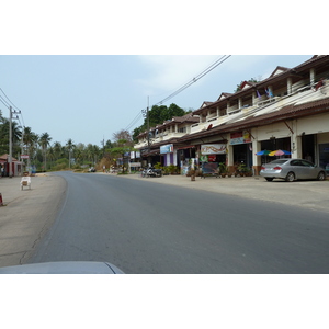 Picture Thailand Ko Chang Island road 2011-02 53 - Discover Island road