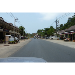 Picture Thailand Ko Chang Island road 2011-02 51 - Picture Island road