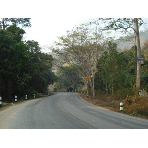 Picture Thailand Chiang Mai to Pai road 2007-02 1 - Car Chiang Mai to Pai road