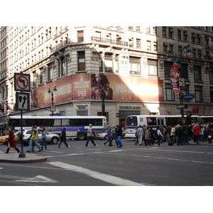 Picture United States New York Up Broadway 2006-03 4 - Picture Up Broadway