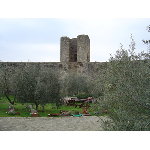 Picture Italy Monteriggioni 2004-03 1 - Trips Monteriggioni