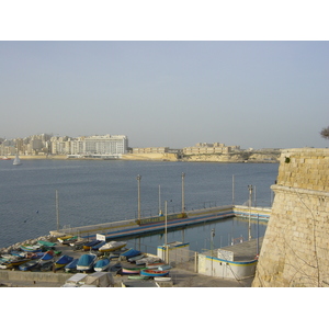 Picture Malta Valletta 2001-03 15 - Tourist Places Valletta