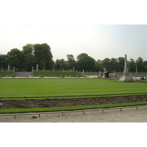 Picture France Paris Luxembourg Garden 2007-04 112 - Photographers Luxembourg Garden