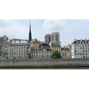 Picture France Paris Seine river 2007-06 84 - Car Seine river