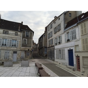 Picture France Tonnerre 2016-02 61 - Shopping Mall Tonnerre