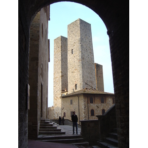 Picture Italy San Gimignano 2004-03 18 - Flight San Gimignano