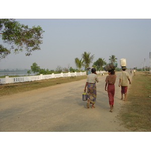 Picture Myanmar Dawei (TAVOY) 2005-01 83 - Road Map Dawei (TAVOY)