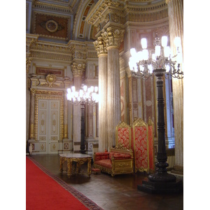 Picture Turkey Istanbul Dolmabahce Palace 2004-12 11 - Car Dolmabahce Palace