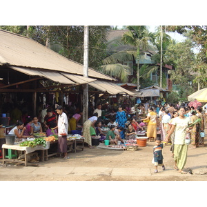 Picture Myanmar Dawei (TAVOY) 2005-01 170 - Shopping Mall Dawei (TAVOY)