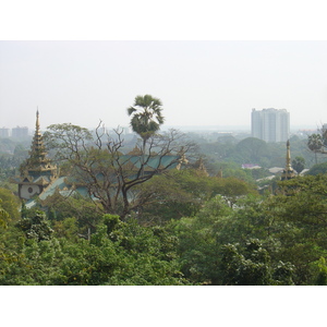 Picture Myanmar Yangon Shwedagon Pagoda 2005-01 38 - Photos Shwedagon Pagoda