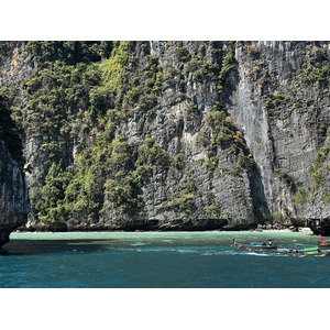 Picture Thailand Phuket to Ko Phi Phi Ferry 2021-12 104 - Perspective Phuket to Ko Phi Phi Ferry