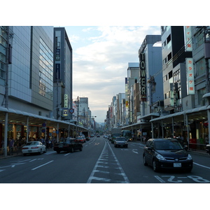 Picture Japan Kyoto Shijo dori 2010-06 73 - Trail Shijo dori