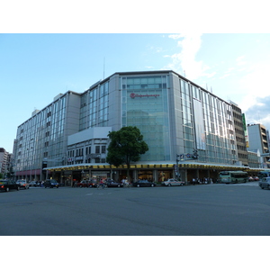 Picture Japan Kyoto Shijo dori 2010-06 72 - View Shijo dori