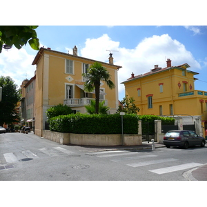 Picture France Vence Avenue H. Isnard 2007-07 44 - Journey Avenue H. Isnard