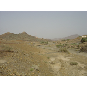 Picture Sultanate of Oman Buraimi to Sohar road 2005-03 14 - Car Buraimi to Sohar road